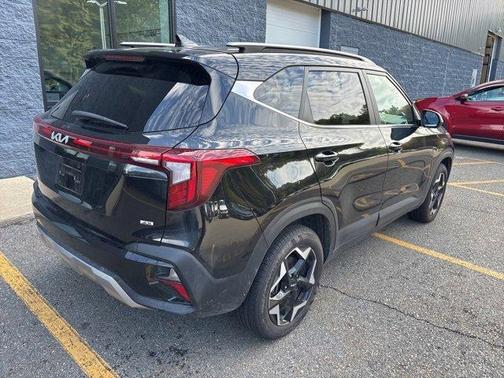 2024 Kia Seltos EX