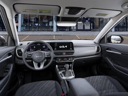2025 Kia Seltos LX