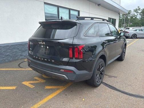 2022 Kia Sorento X-Line S