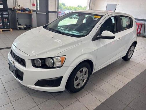 2013 Chevrolet Sonic LS