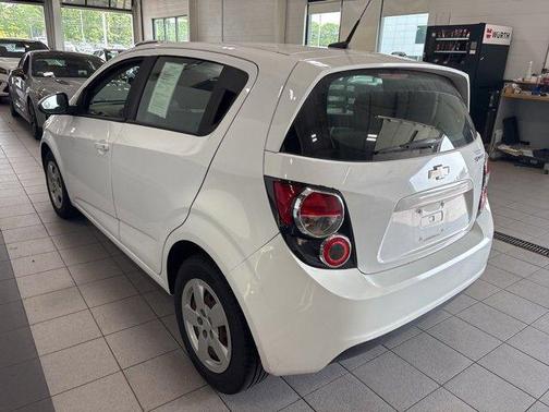 2013 Chevrolet Sonic LS