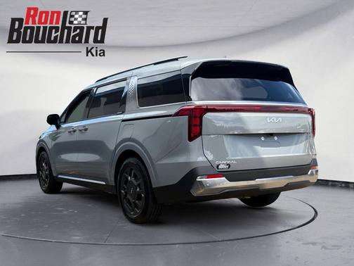2025 Kia Carnival SX