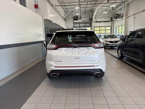 2018 Ford Edge Sport