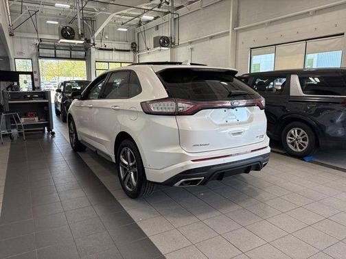 2018 Ford Edge Sport
