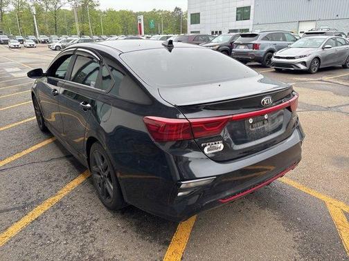 2021 Kia Forte GT-Line
