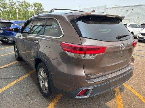 2018 Toyota Highlander Limited