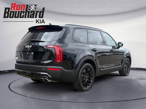 Black 2022 Kia Telluride SX