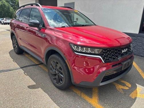 Red 2023 Kia Sorento X-Line S