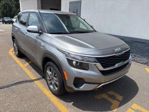 2023 Kia Seltos LX