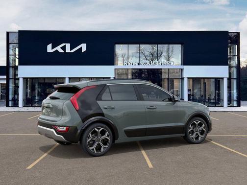 2025 Kia Niro SX Touring