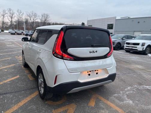 2023 Kia Soul LX