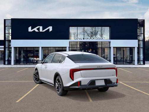 2025 Kia K4 GT-Line