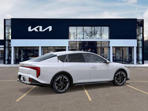 2025 Kia K4 GT-Line