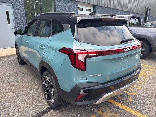 2024 Kia Seltos SX
