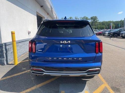2022 Kia Sorento SX