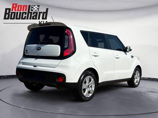 2017 Kia Soul Base