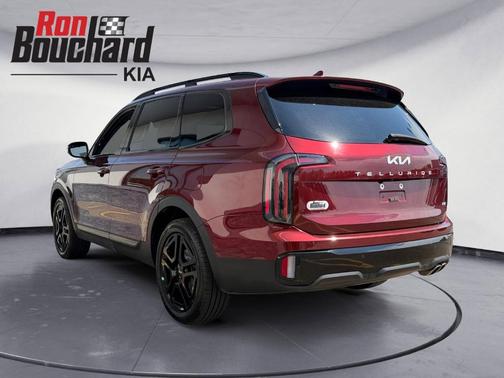 Red 2024 Kia Telluride SX