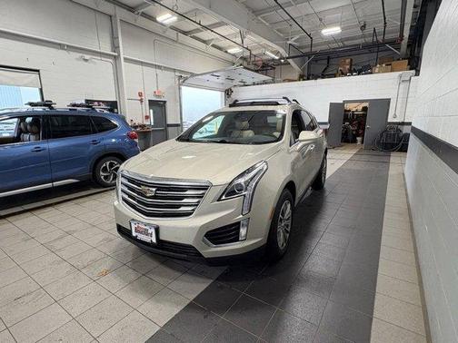 2017 Cadillac XT5 Luxury
