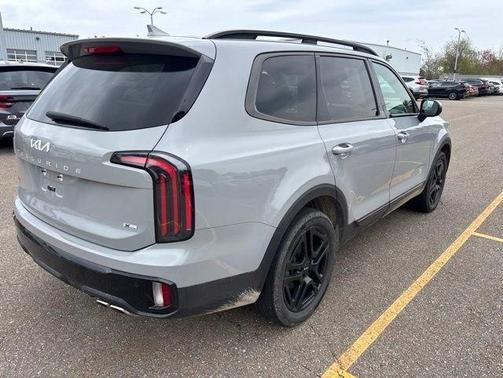 Gray 2024 Kia Telluride EX X-Line