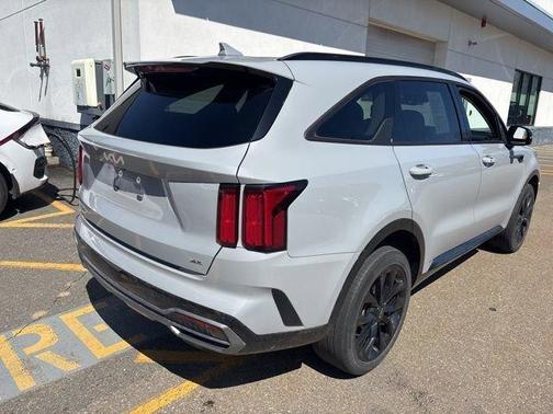Gray 2023 Kia Sorento SX