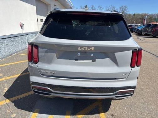 Gray 2023 Kia Sorento SX