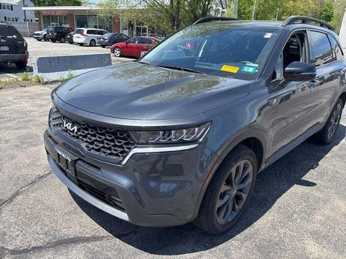 Gray 2023 Kia Sorento X-Line EX