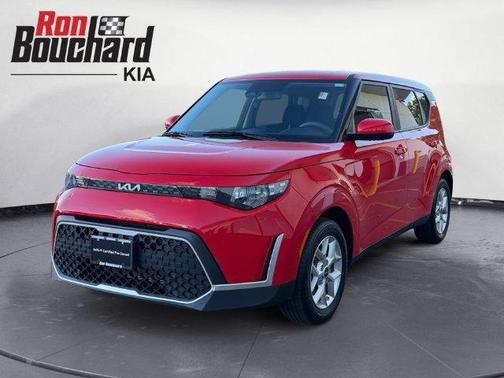 Red 2024 Kia Soul LX
