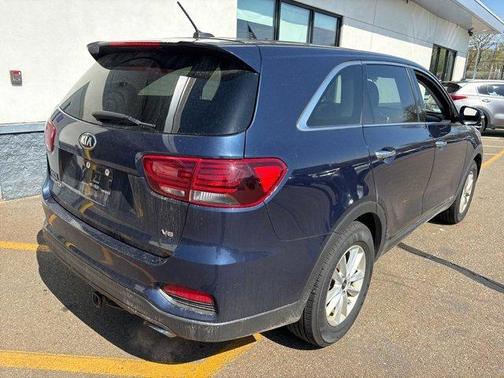 2019 Kia Sorento LX V6
