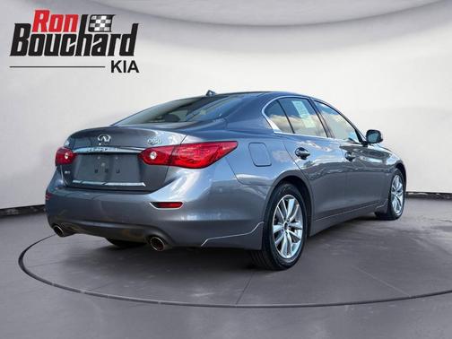 2015 INFINITI Q50 Premium