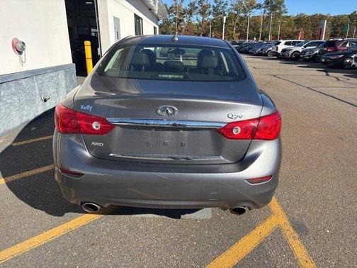 2015 INFINITI Q50 Premium
