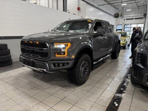 2020 Ford F-150 Raptor