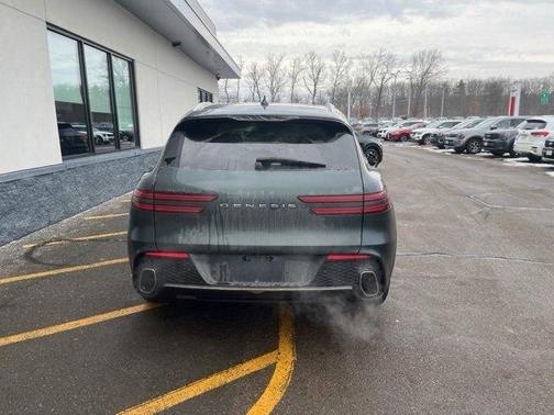 2022 Genesis GV70 2.5T