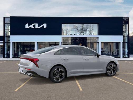 2025 Kia K5 GT-Line