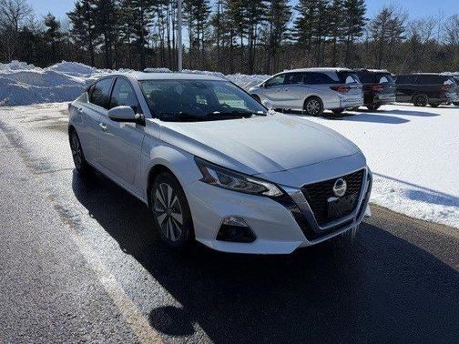 2020 Nissan Altima 2.5 SV