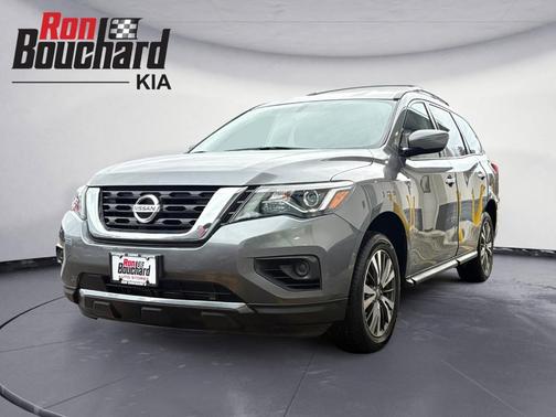 2017 Nissan Pathfinder S