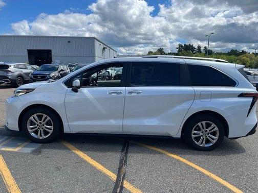 Red 2022 Toyota Sienna Platinum 7 Passenger