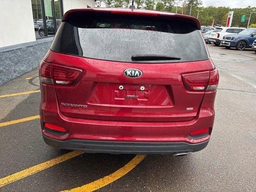2019 Kia Sorento LX