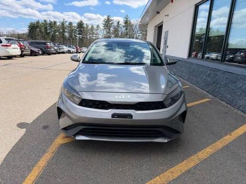 Gray 2023 Kia Forte LXS