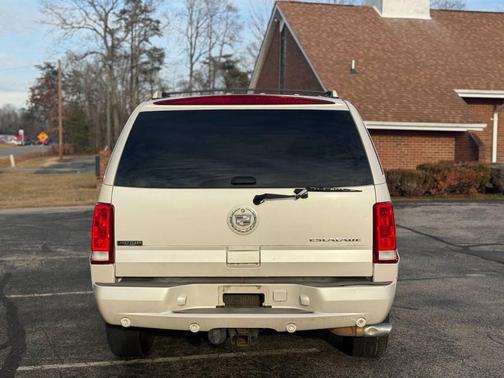 2006 Cadillac Escalade Base