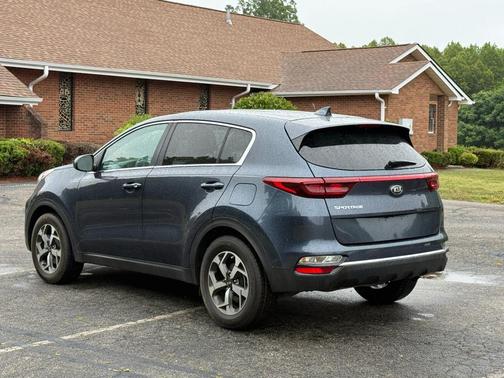 Pacific Blue 2020 Kia Sportage LX