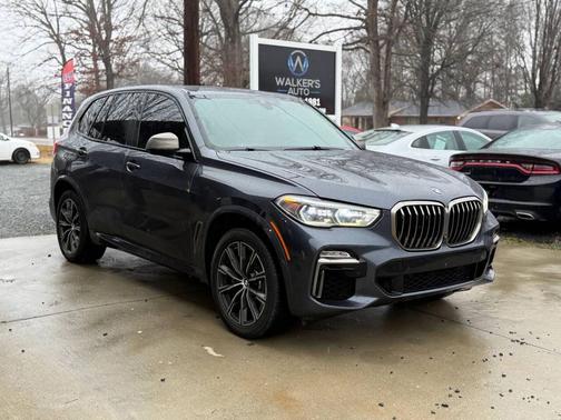 2020 BMW X5 M50i