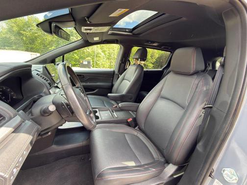 Blue 2025 Honda Odyssey Sport-L