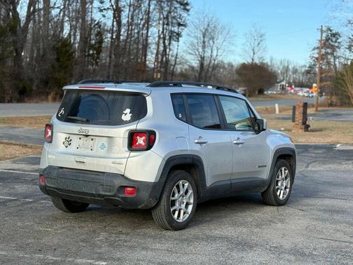 2019 Jeep Renegade Latitude