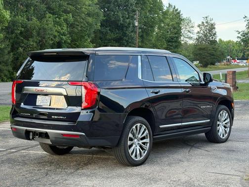 Midnight Blue Metallic 2022 GMC Yukon Denali