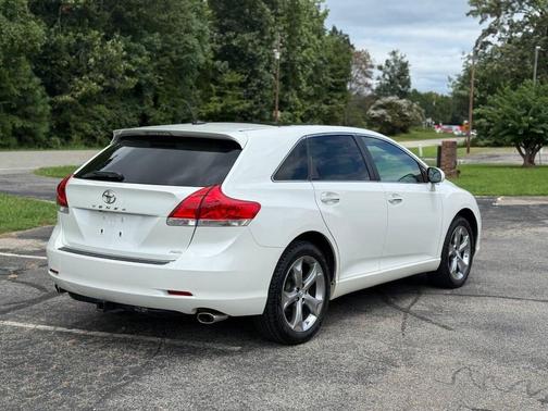 2010 Toyota Venza Base