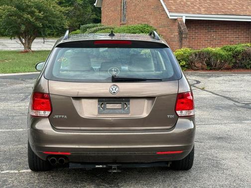 Toffee Brown Metallic 2014 Volkswagen Jetta SportWagen TDI