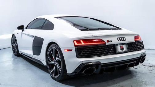 2022 Audi R8 5.2 V10 performance
