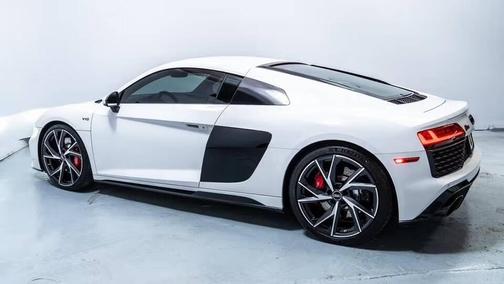 2022 Audi R8 5.2 V10 performance