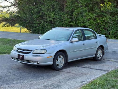 Galaxy Silver Metallic 2001 Chevrolet Malibu Base
