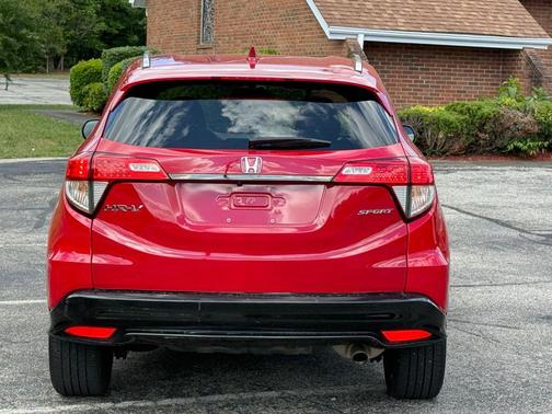 Milano Red 2022 Honda HR-V 2WD Sport